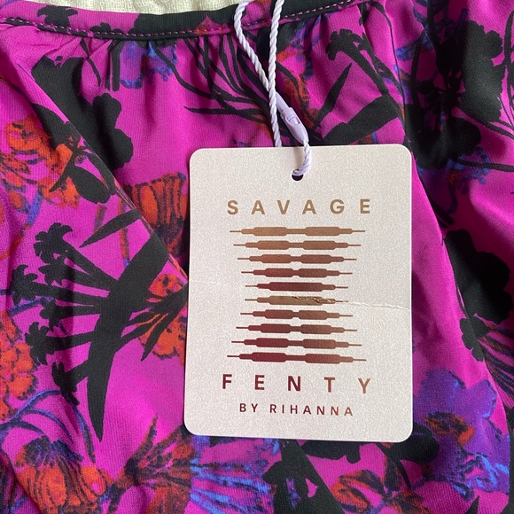 FENTY Bloom After Dark Shorts NWT - Picture 4 of 8